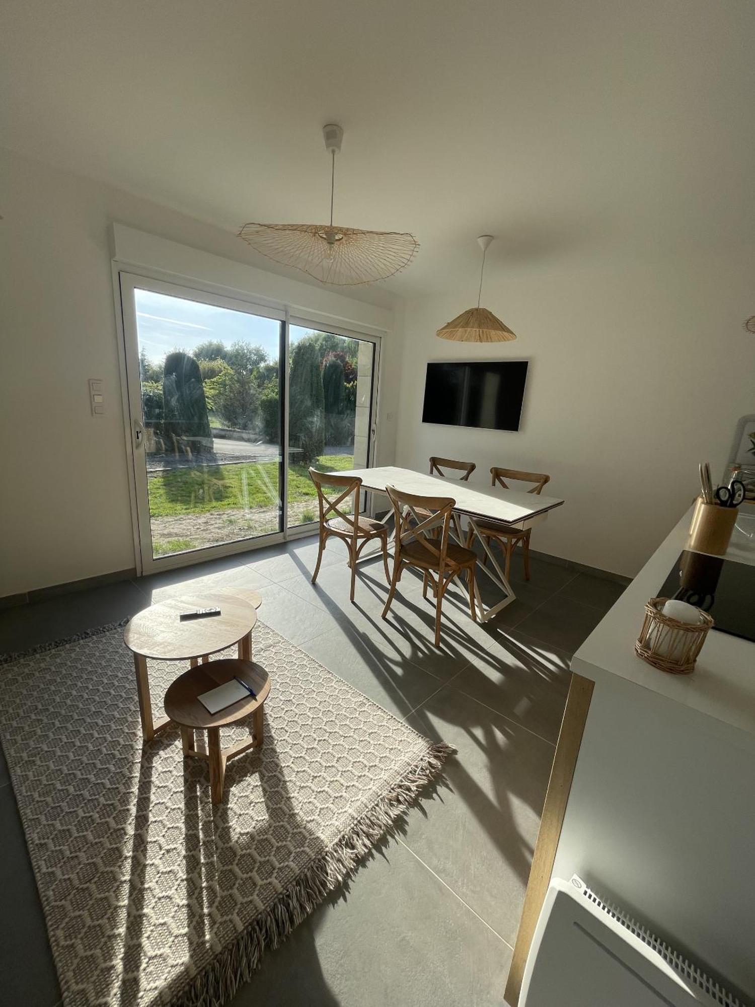 L'Opale - Le White Apartment Les Attaques Phòng bức ảnh