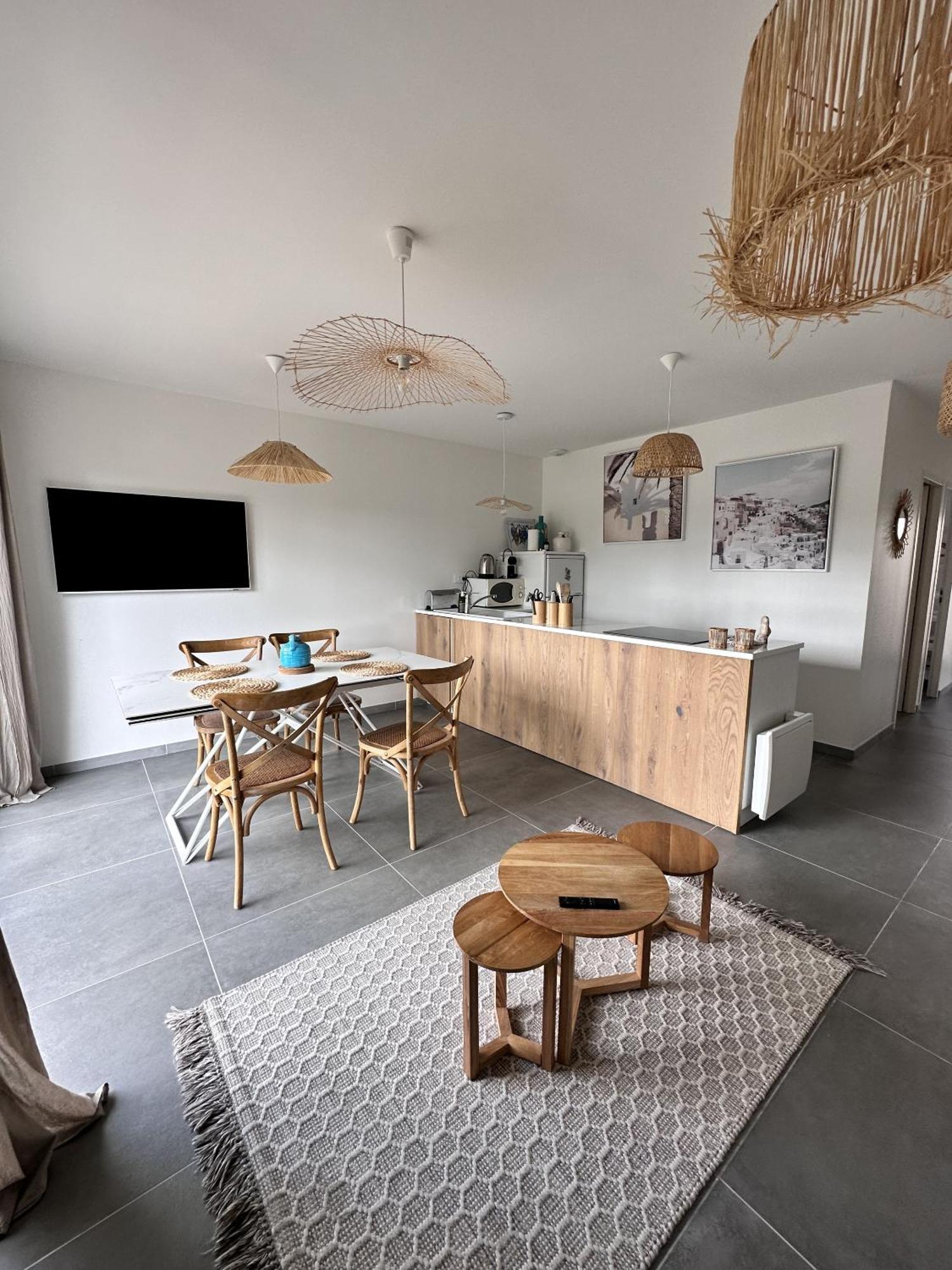 L'Opale - Le White Apartment Les Attaques Ngoại thất bức ảnh